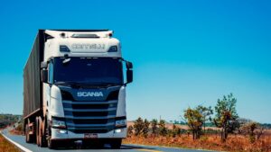 Container truck used for freight delivery coordination
